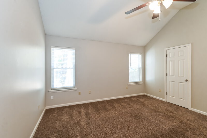 2,080/Mo, 5822 Michaelson Dr Olive Branch, MS 38654 Main Bedroom View