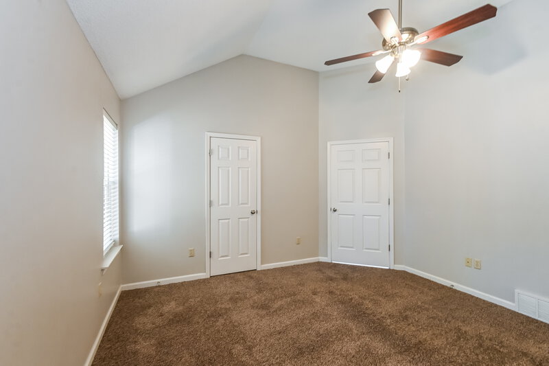 2,080/Mo, 5822 Michaelson Dr Olive Branch, MS 38654 Main Bedroom View 2