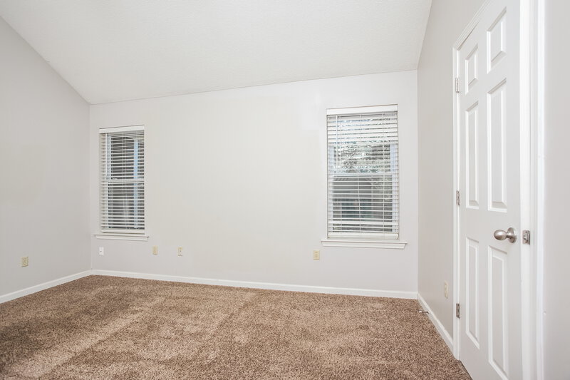 1,865/Mo, 5822 Michaelson Dr Olive Branch, MS 38654 Main Bedroom View 2