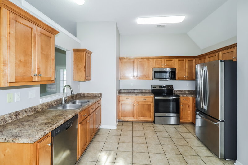 1,995/Mo, 5760 Landau Dr Southaven, MS 38671 Kitchen View