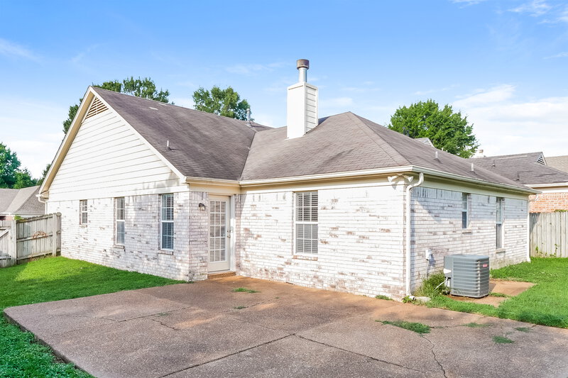1,855/Mo, 10104 Cross Hill Rd Cordova, TN 38018 Rear View