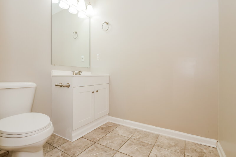 1,775/Mo, 7296 Green Ash Dr Olive Branch, MS 38654 Bathroom View