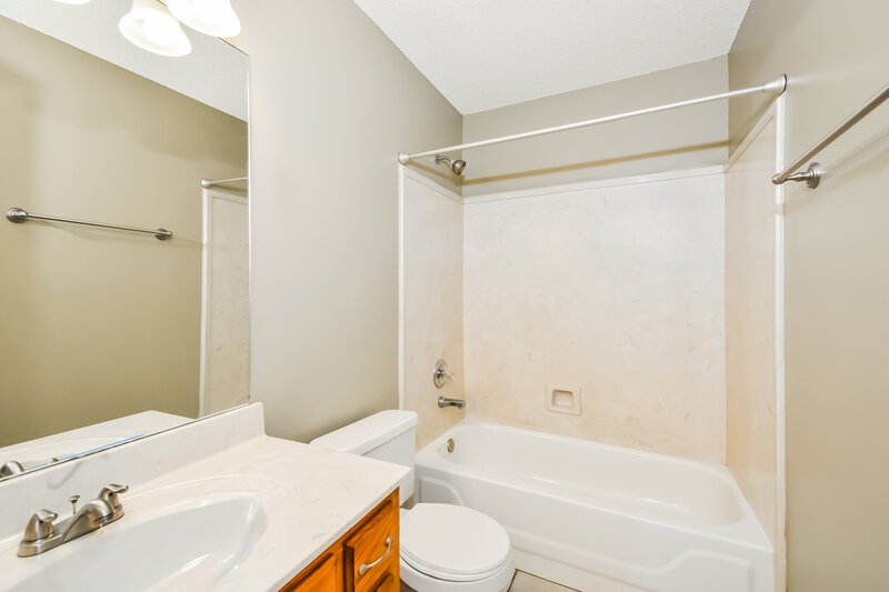 1,655/Mo, 7343 Bridle Ln Southaven, MS 38671 Bathroom View