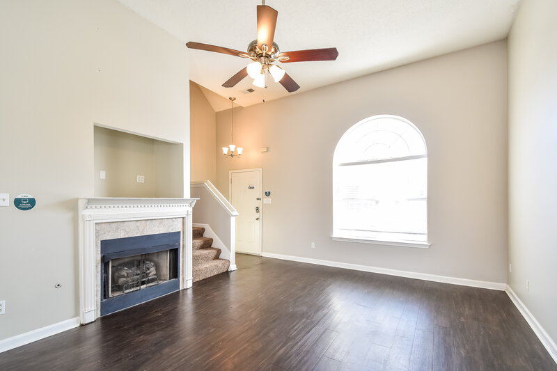 1,820/Mo, 1511 Beringer Dr Cordova, TN 38018 Living Room View