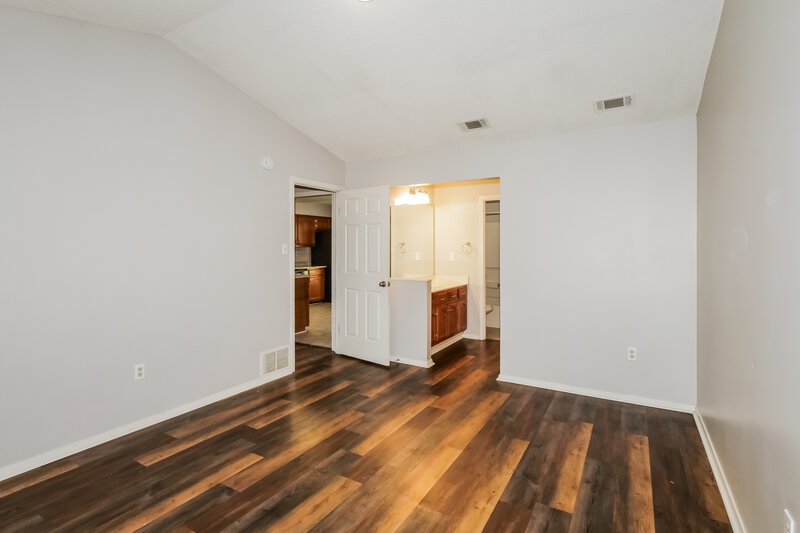 1,825/Mo, 10326 Curtis Drive Olive Branch, MS 38654 Main Bedroom View