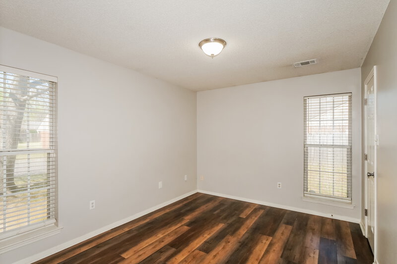 1,825/Mo, 10326 Curtis Drive Olive Branch, MS 38654 Bedroom View 3