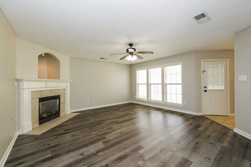 2,730/Mo, 9456 Stone Point Dr Olive Branch, MS 38654 Living Room View