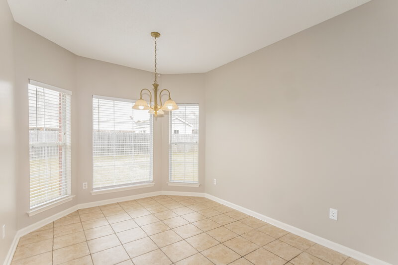 2,005/Mo, 7100 Maple Grove Rd Olive Branch, MS 38654 Breakfast Nook View