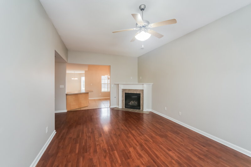 1,840/Mo, 9950 Vista Ridge  Dr Olive Branch, MS 38654 Living Room View 2