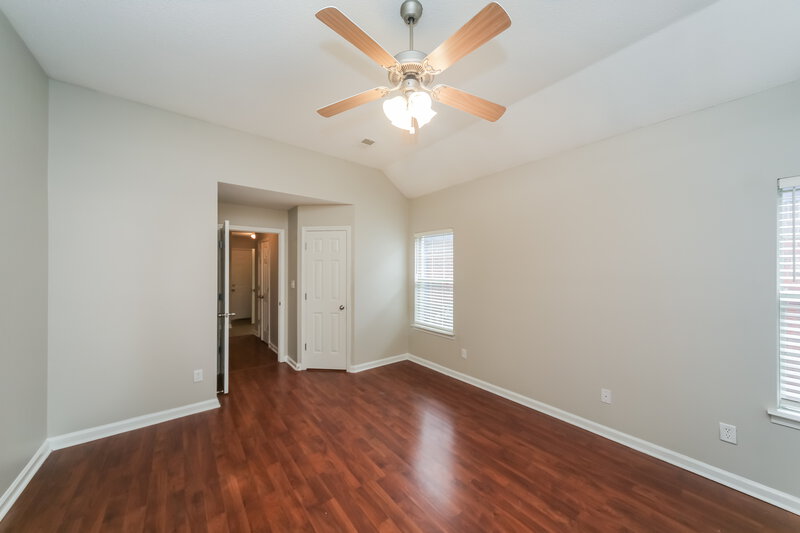1,840/Mo, 9950 Vista Ridge  Dr Olive Branch, MS 38654 Main Bedroom View 2