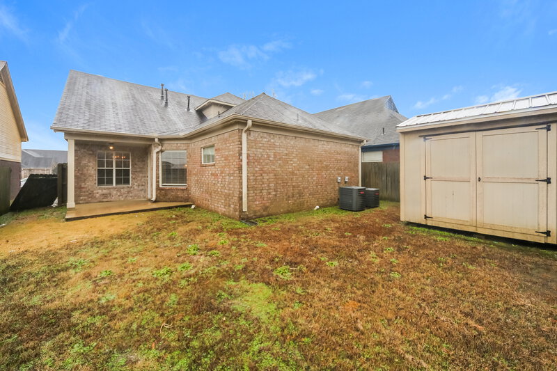 1,840/Mo, 9950 Vista Ridge  Dr Olive Branch, MS 38654 Rear View