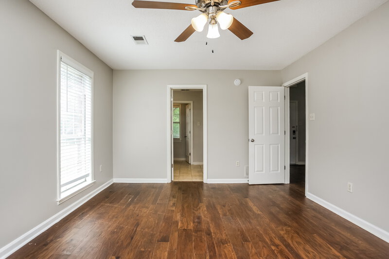 1,965/Mo, 5996 Southbend Ln Olive Branch, MS 38654 Main Bedroom View 2