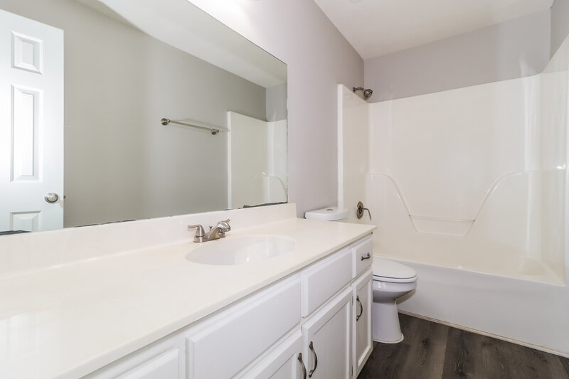 1,590/Mo, 6275 Liberty Point Cv Walls, MS 38680 Bathroom View