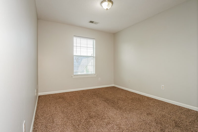1,800/Mo, 10182 Sorrento Pl Cordova, TN 38018 Bedroom View 2