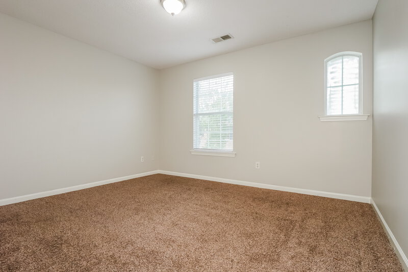 1,800/Mo, 10182 Sorrento Pl Cordova, TN 38018 Bedroom View 3