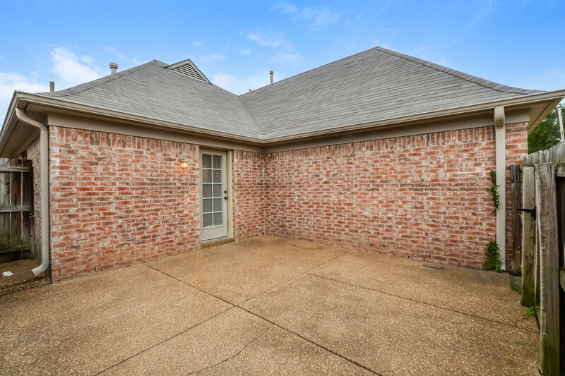 1,645/Mo, 10253 Evening Hill Dr Cordova, TN 38016 Rear View
