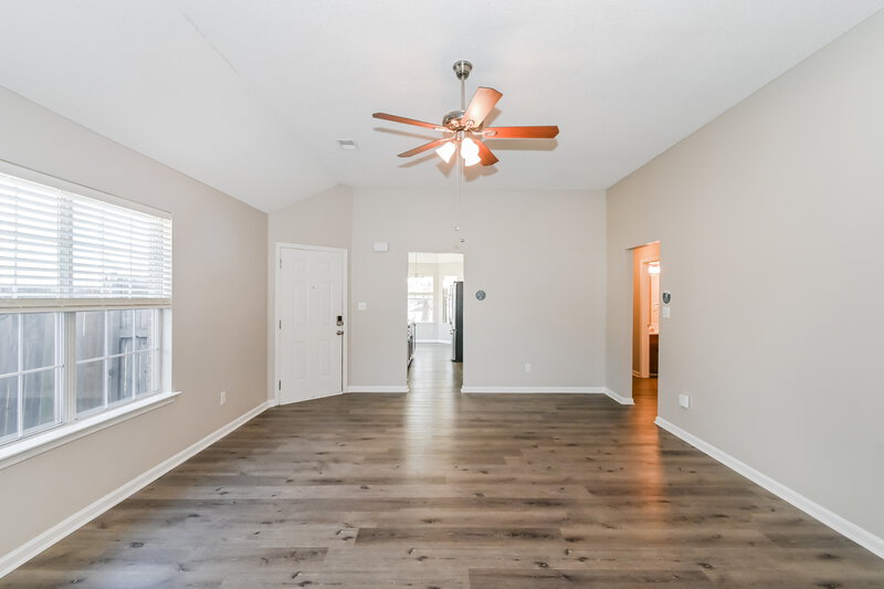 1,825/Mo, 7355 Green Ash Dr Olive Branch, MS 38654 Living Room View