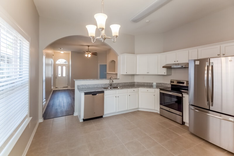 1,595/Mo, 6855 Mikayla Ln Cordova, TN 38018 Kitchen View