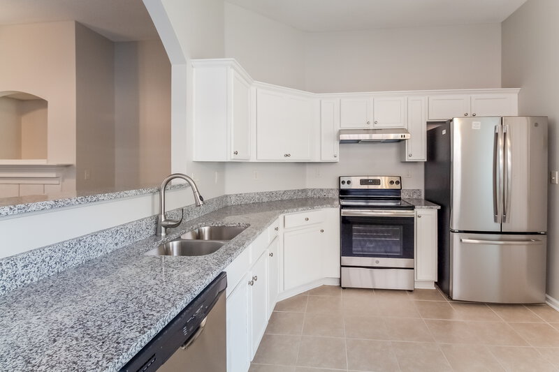 1,595/Mo, 6855 Mikayla Ln Cordova, TN 38018 Kitchen View 2