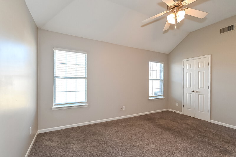 1,755/Mo, 9890 Tremont Dr Olive Branch, MS 38654 Main Bedroom View 2