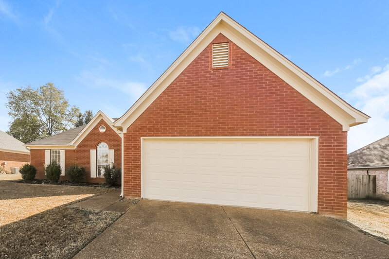 1,795/Mo, 165 Garden View Dr Oakland, TN 38060 Front View