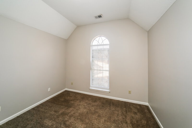 1,795/Mo, 165 Garden View Dr Oakland, TN 38060 Bedroom View