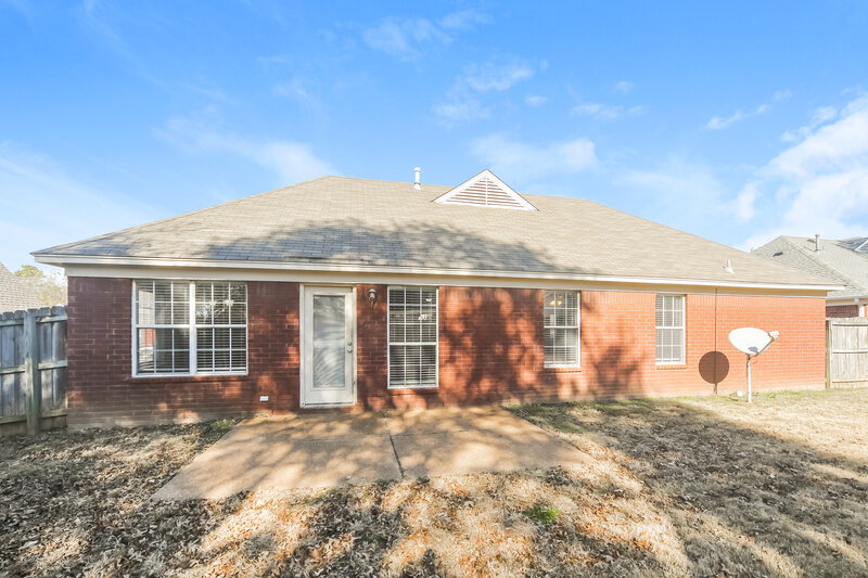 1,795/Mo, 165 Garden View Dr Oakland, TN 38060 Rear View
