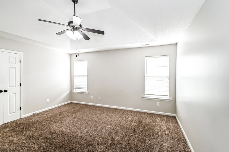 1,805/Mo, 316 Vaiden Ridge Dr N Hernando, MS 38632 Main Bedroom View