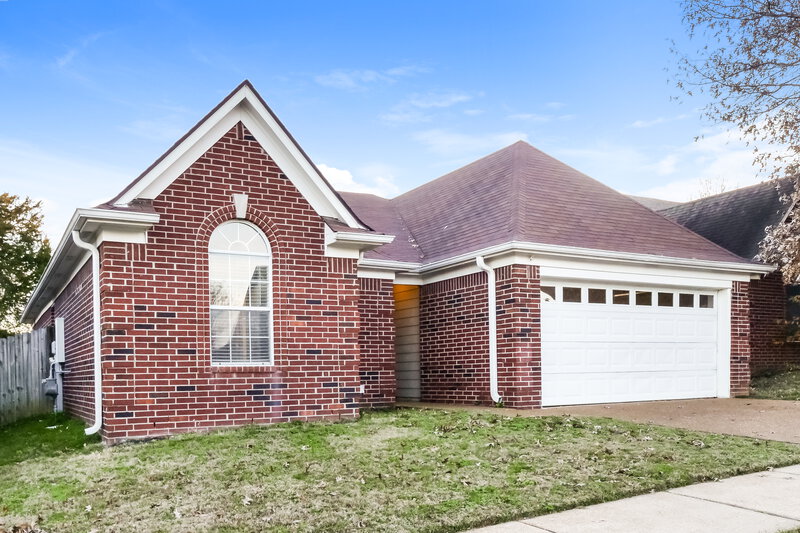 1,740/Mo, 1516 Beringer Dr Cordova, TN 38018 Front View