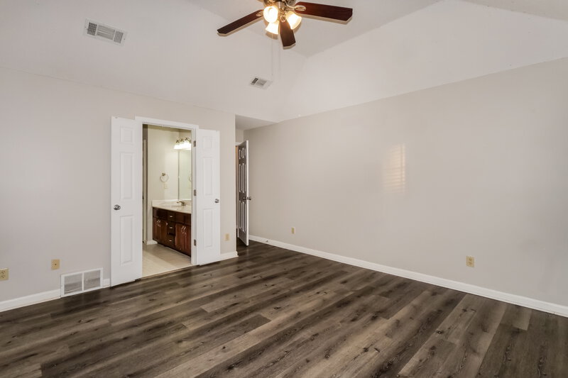 1,740/Mo, 1516 Beringer Dr Cordova, TN 38018 Main Bedroom View 2