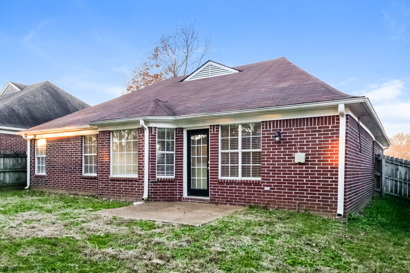 1,740/Mo, 1516 Beringer Dr Cordova, TN 38018 Rear View 2