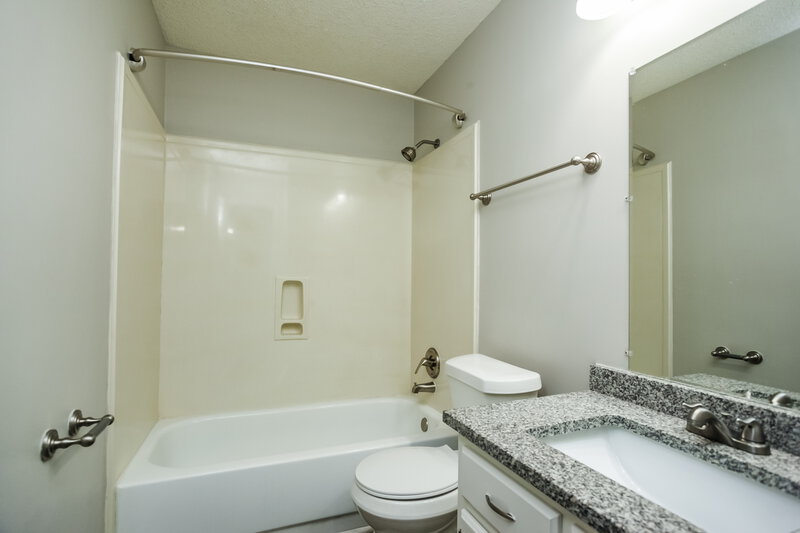 1,895/Mo, 3336 Nancy Ln Bartlett, TN 38134 Bathroom View