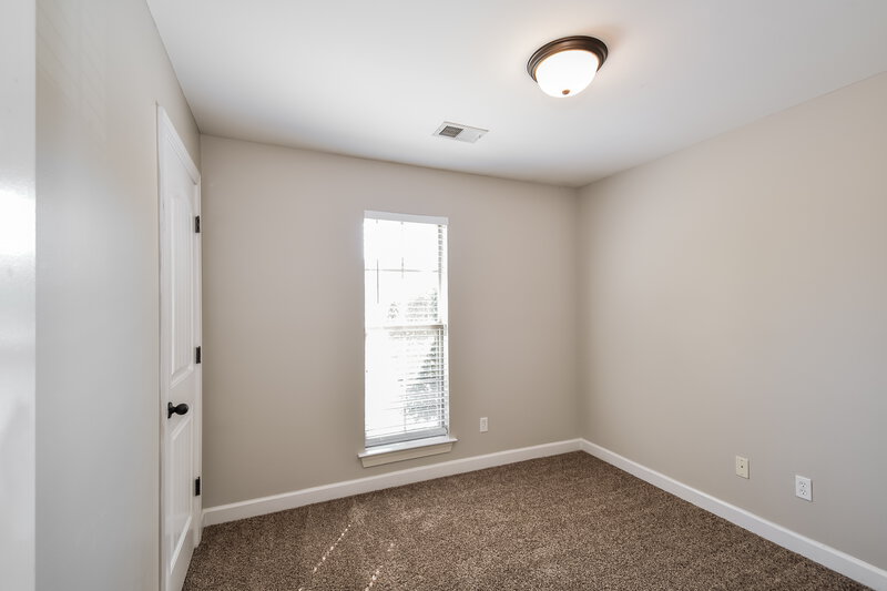 1,690/Mo, 8643 Bonfire Drive Southaven, MS 38671 Bedroom View