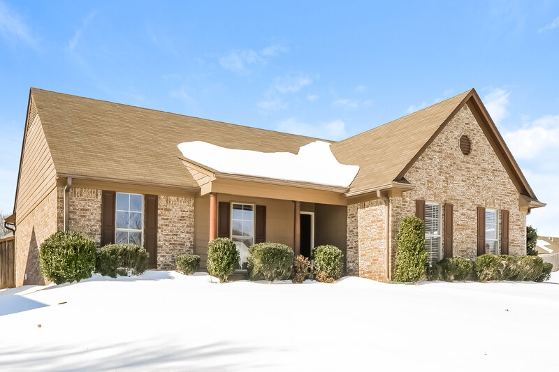 1,780/Mo, 8213 Park Pike Dr Southaven, MS 38671 Front View