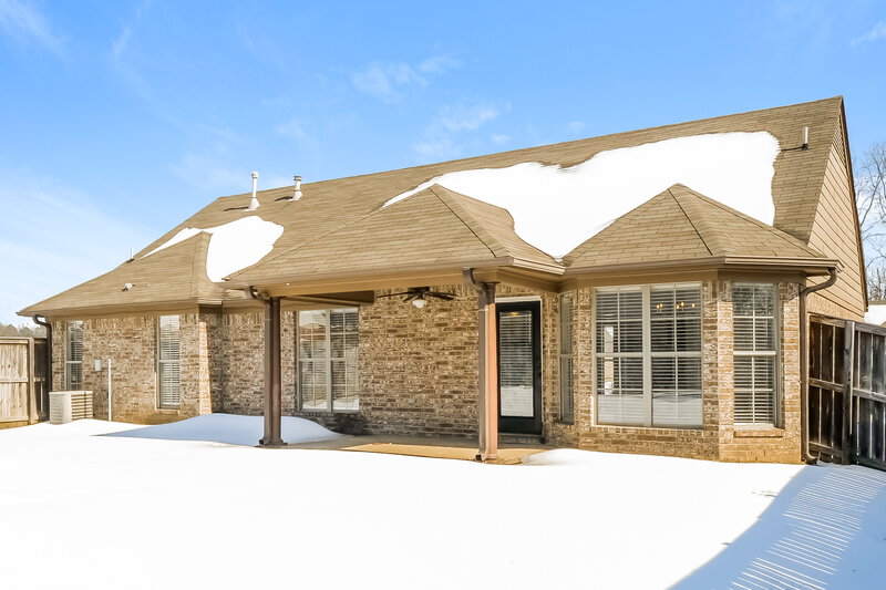 1,780/Mo, 8213 Park Pike Dr Southaven, MS 38671 Rear View 2
