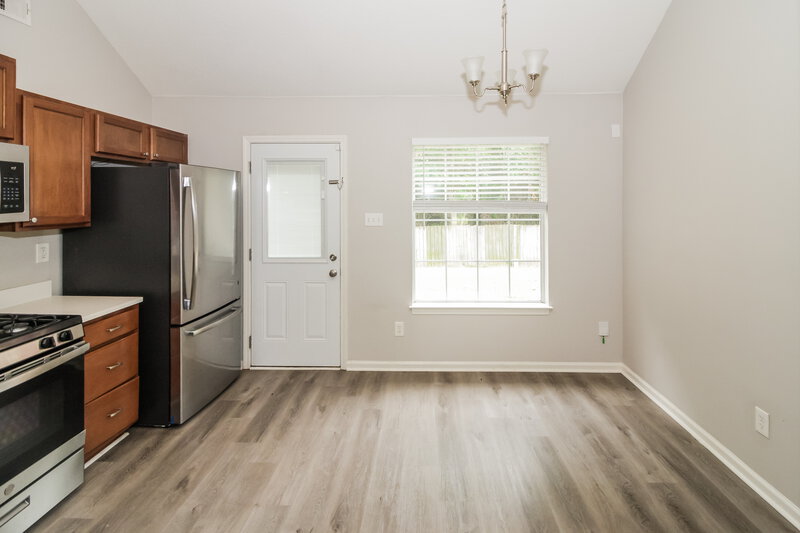 1,615/Mo, 6803 Kerry Valley Ln Cordova, TN 38018 Dining Room View