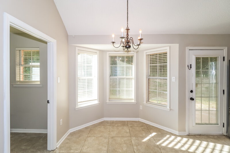 2,500/Mo, 5639 Camden Cove Olive Branch, MS 38654 Dining Room View