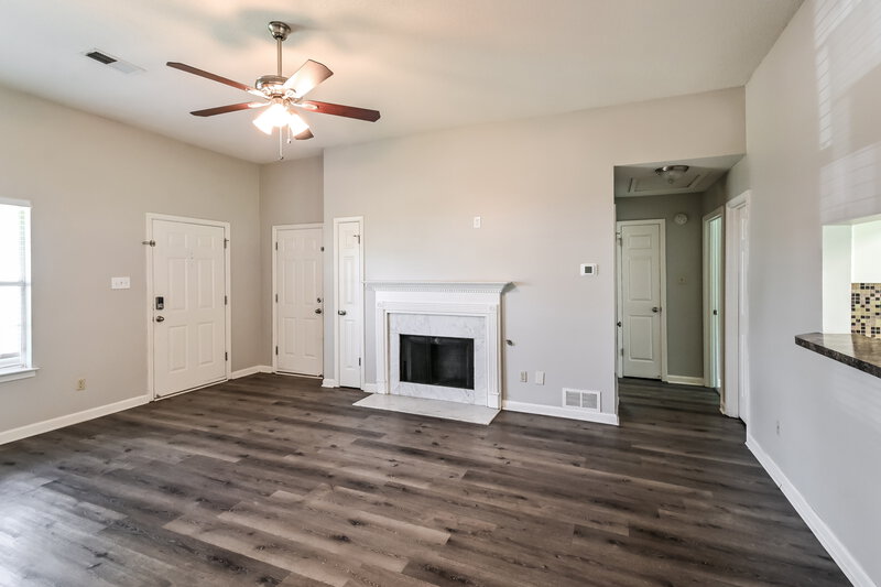 1,840/Mo, 8389 Palm Springs Dr Cordova, TN 38016 Misc View