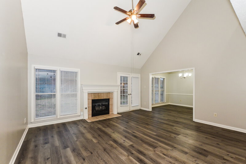 1,930/Mo, 9254 Chalkwell Ave Cordova, TN 38016 Living Room View