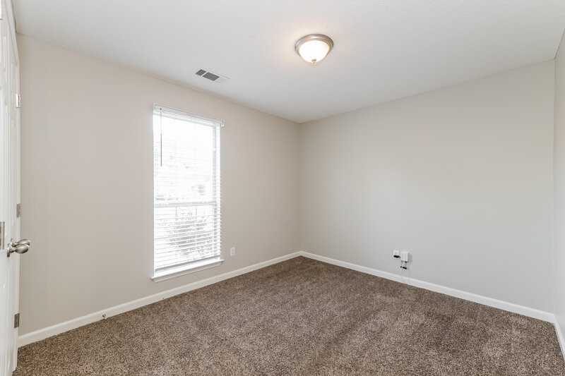 1,840/Mo, 25 Oakridge Cv Oakland, TN 38060 Bedroom View 2