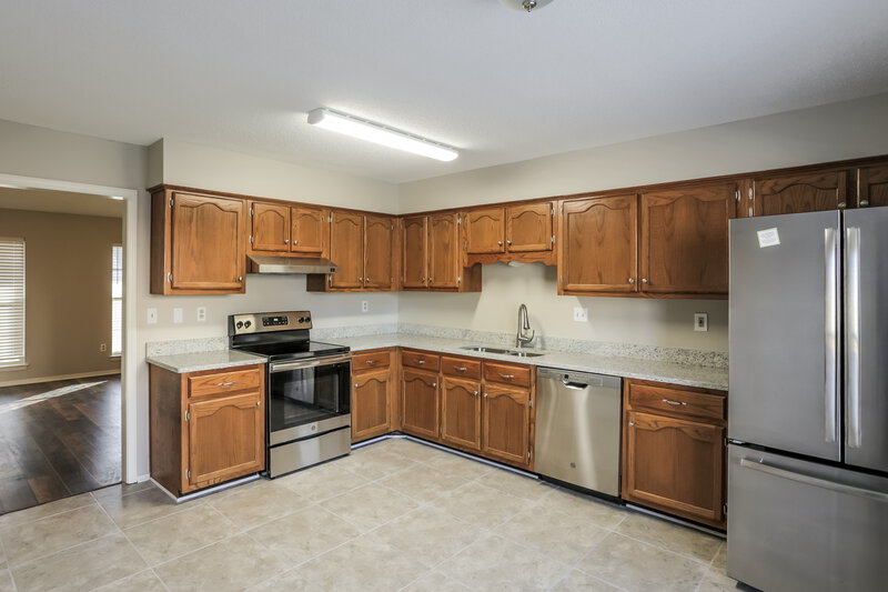 2,490/Mo, 6714 Curtis Cv Olive Branch, MS 38654 Kitchen View 2