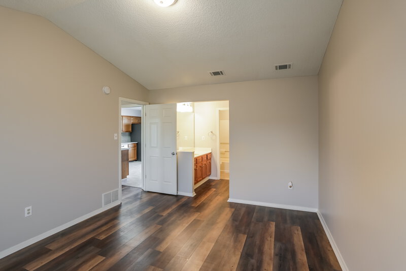 2,490/Mo, 6714 Curtis Cv Olive Branch, MS 38654 Master Bedroom View