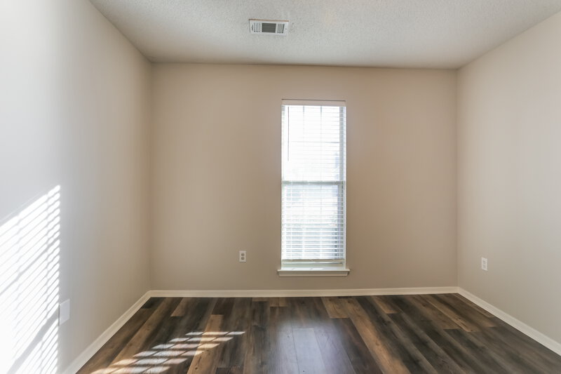 2,490/Mo, 6714 Curtis Cv Olive Branch, MS 38654 Bedroom View 2