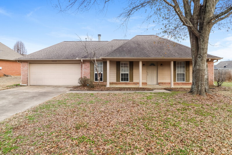 1,735/Mo, 5808 Shiloah Cv S Olive Branch, MS 38654 External View