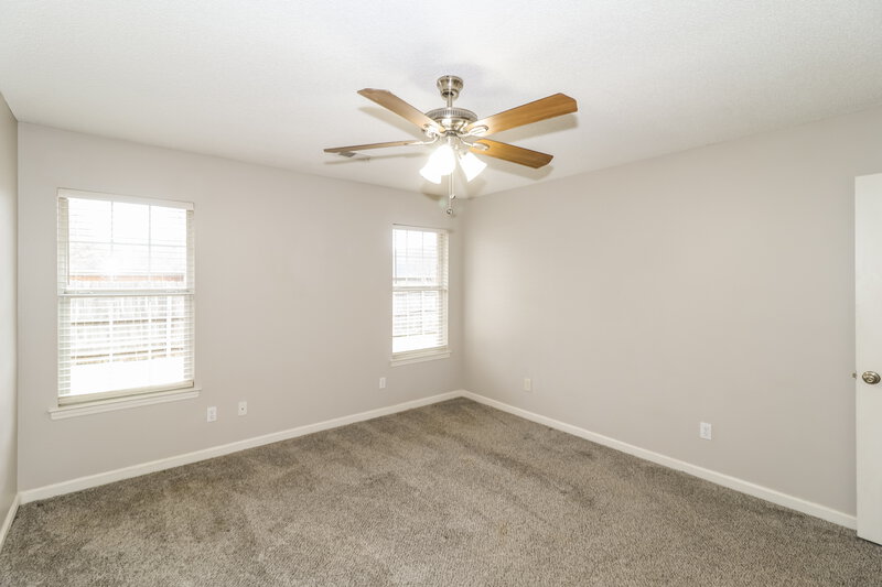 1,735/Mo, 5808 Shiloah Cv S Olive Branch, MS 38654 Main Bedroom View 2
