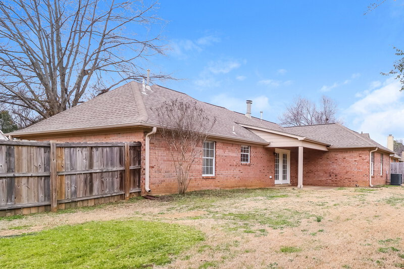1,735/Mo, 5808 Shiloah Cv S Olive Branch, MS 38654 Rear View 2