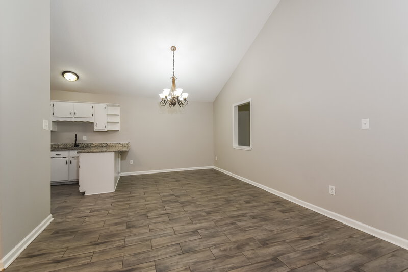 1,810/Mo, 7189 Atterbury Cir W Southaven, MS 38671 Dining Room View