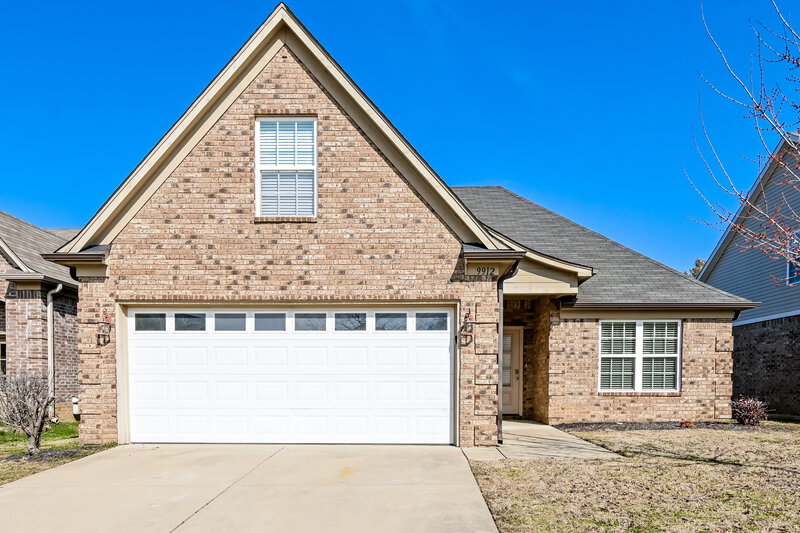 1,880/Mo, 9912 White Poplar Dr Olive Branch, MS 38654 External View