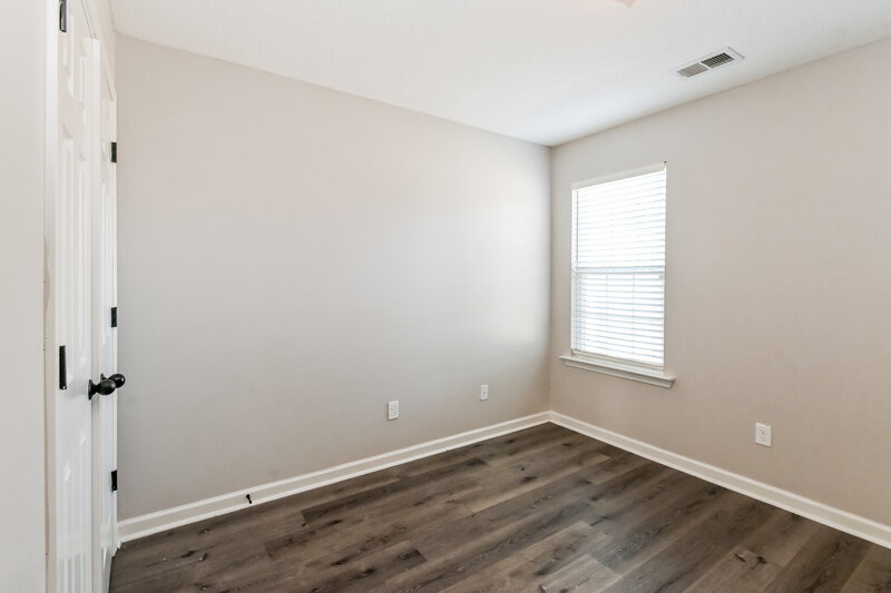 1,880/Mo, 9912 White Poplar Dr Olive Branch, MS 38654 Bedroom View 3