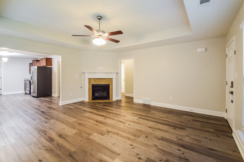 1,790/Mo, 3257 E Hartland Dr Southaven, MS 38672 Living Room View 2